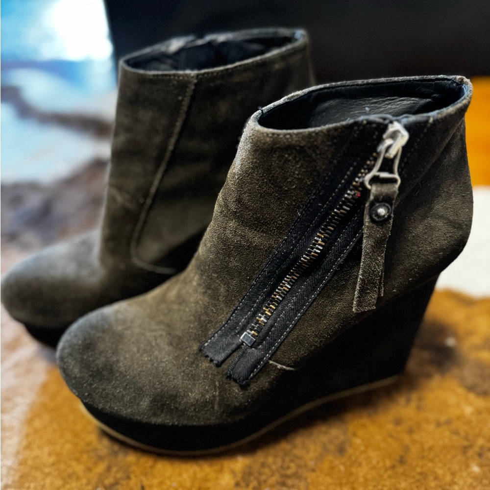Diesel Brown Ankle Boots with Wedge Heel and Silver Zipper